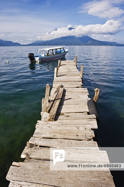 See  Boot  Dock  Guatemala