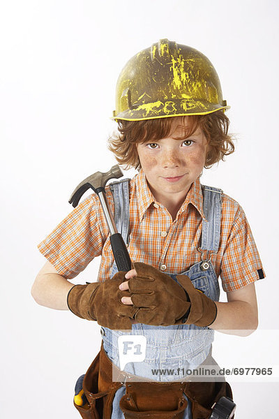 hoch,  oben , bauen , Junge - Person , arbeiten , klein , halten , Kleidung , Hammer