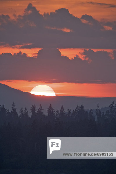 Berg , Sonnenuntergang , über