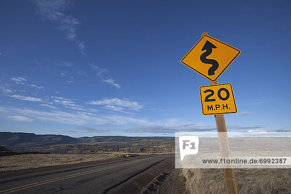 Vereinigte Staaten von Amerika  USA  Straßenschild  Oregon