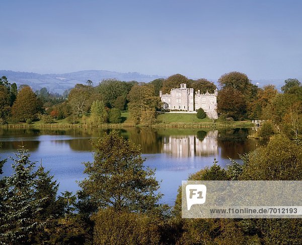 Palast  Schloß  Schlösser  Monarchie  Name  Plantage  Jahrhundert  Irland