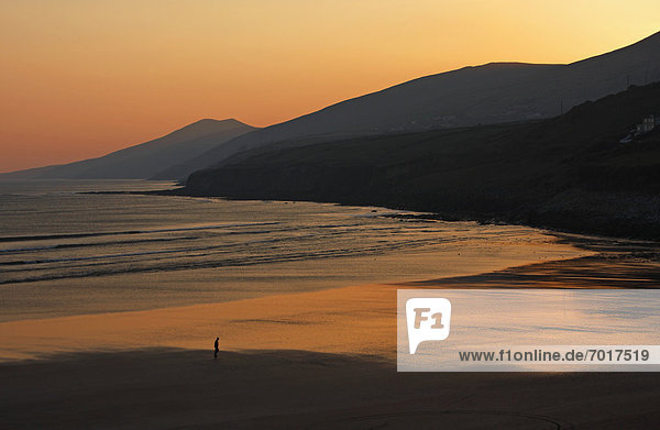 Strand über Dingle Inch Halbinsel