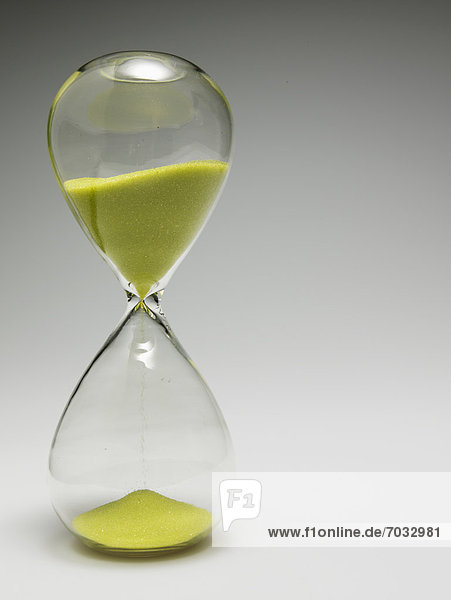 Single Hourglass