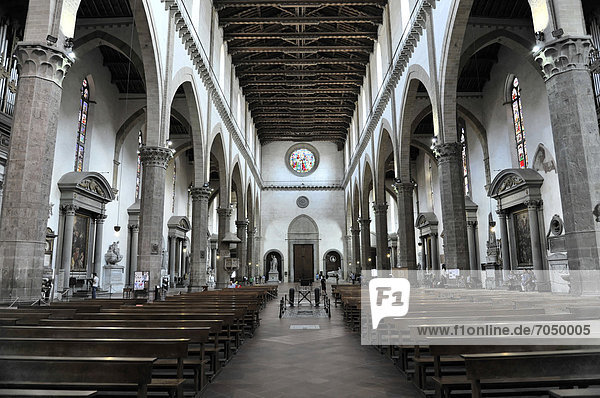 Innenansicht  Franziskanerkirche Santa Croce  Piazza Santa Croce in Firenze  Florenz  Toskana  Italien  Europa