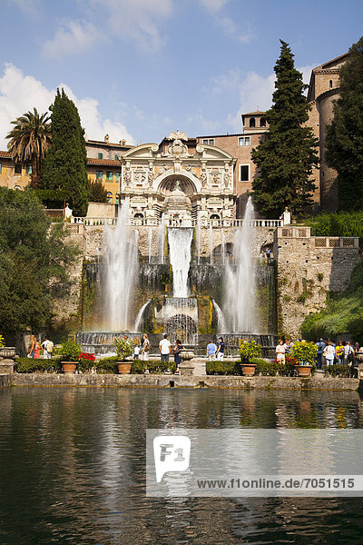 Fishponds and the Fountain of Neptune and Organ at Villa d'Este  Tivoli  Lazio  Italy  Europe