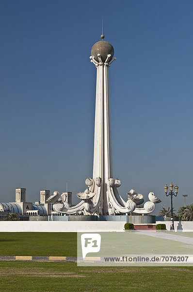 Monument auf dem Ittihad-Platz in Sharjah  Vereinigte Arabische Emirate