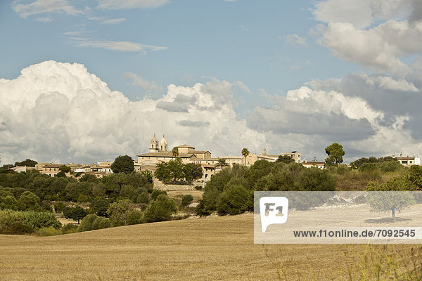 Spain  Mallorca  View of Villafranca de Bonany