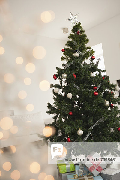 Christmas tree and Christmas presents