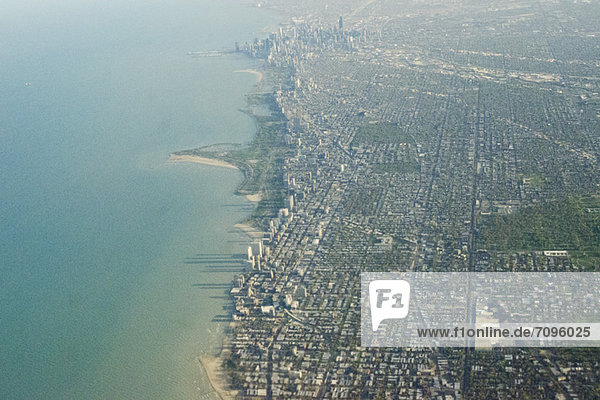 Amerikanische Stadt vom Flugzeug aus gesehen Chicago