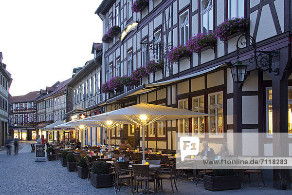 Outdoor cafÈs in the market square  Wernigerode  Saxony-Anhalt  Germany  Europe