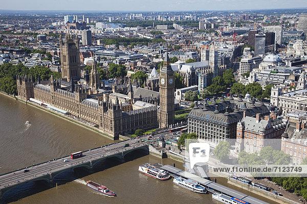 Skyline Skylines Baustelle Europa Urlaub Großbritannien London Hauptstadt Reise Fluss Themse Parlamentsgebäude Westminster Abbey Westminster Sehenswürdigkeit UNESCO-Welterbe Luftbild Big Ben England Houses of Parliament London Eye Tourismus rad Palace of Westminster