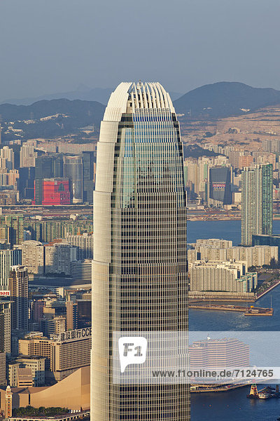 Skyline  Skylines  Hafen  Tag  Gebäude  Großstadt  Hochhaus  Ansicht  China  Luftbild  Fernsehantenne  Asien  Hongkong  modern