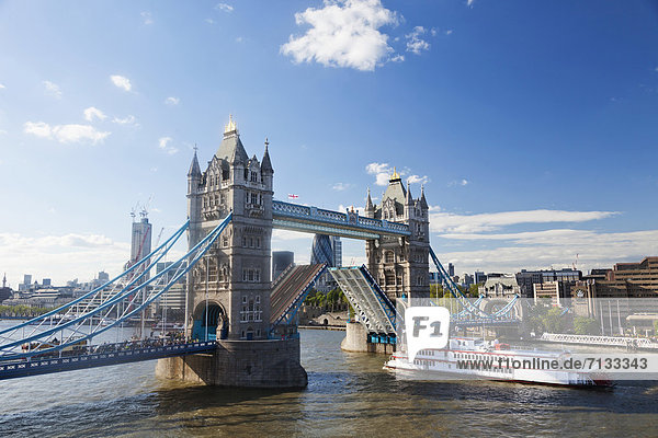 UK  United Kingdom  Great Britain  Britain  England  Europe  London  Southwark  Tower Bridge  bridge  River  Thames