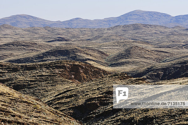 falten  faltend  faltet  Landschaft  Hügel  Geologie  Wüste  Querformat  monochrom  Namibia  Namib  Afrika