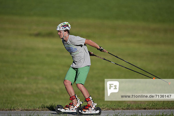 Austria  Europe  Flachau  teenager  Twens  Skike  skiking  skating  biking  sport  fitness  man