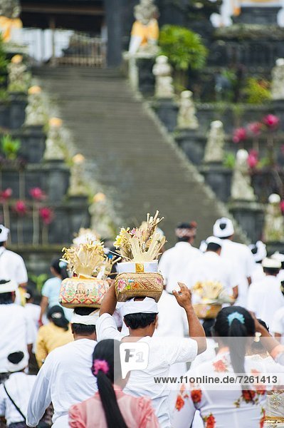 Mensch  Menschen  Religion  Festival  Hinduismus  Südostasien  Asien  Besakih  Indonesien