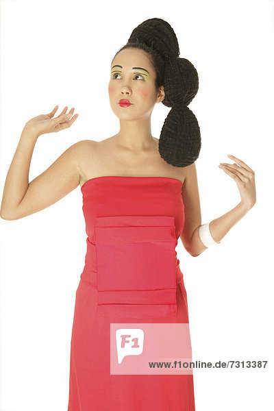 Young Filipino woman sporting a Geisha look
