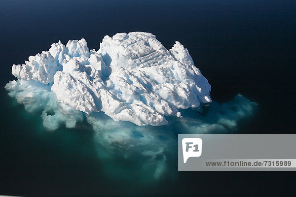 Eisberg  Antarctic Sound  Weddellmeer  Antarktis