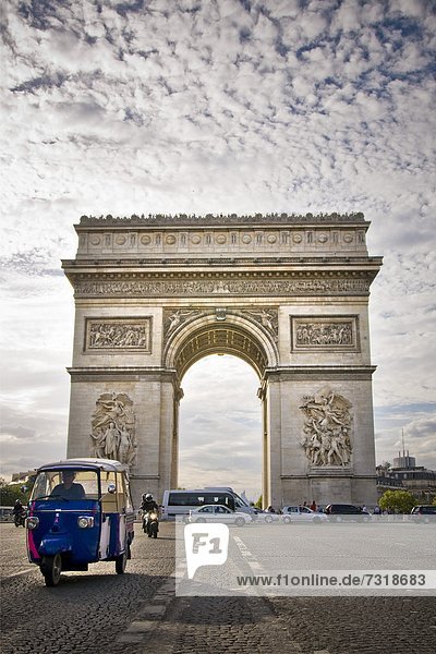France  Ile de France  Paris  Arc de Triomphe                                                                                                                                                       