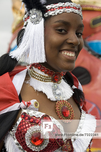 Portrait  Frau  Großbritannien  Hügel  London  Hauptstadt  Karneval  jung  Kostüm - Faschingskostüm  England