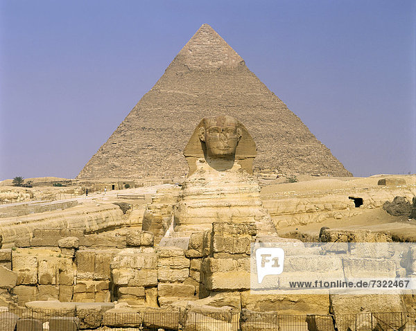 pyramidenförmig  Pyramide  Pyramiden  Kairo  Hauptstadt  Ägypten  Gise  Pyramide  Sphinx