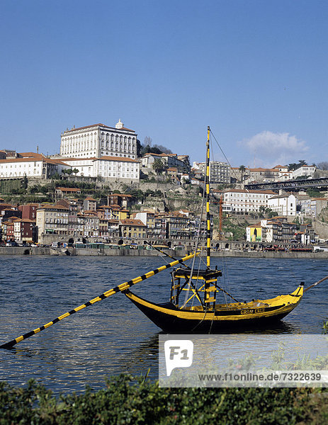 Segeln  Großstadt  Boot  Fluss  Ansicht  Porto  Portugal