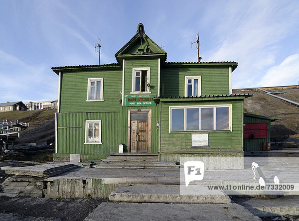 Hafen Europa Autorität Gebäude Norwegen Beschluss Bergwerk Grube Gruben Spitzbergen Barentsburg russisch Svalbard