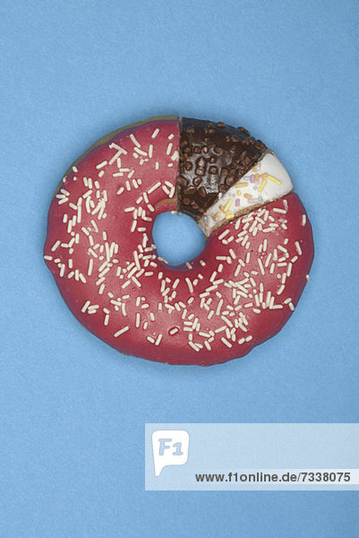 Ein Donut aus verschiedenen Teilen