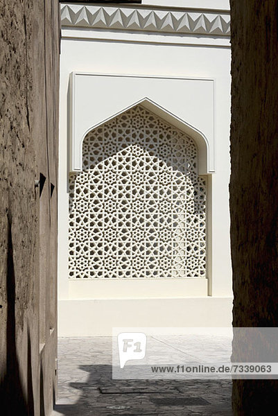 Arabesque Gitterfenster in Dubai  Vereinigte Arabische Emirate