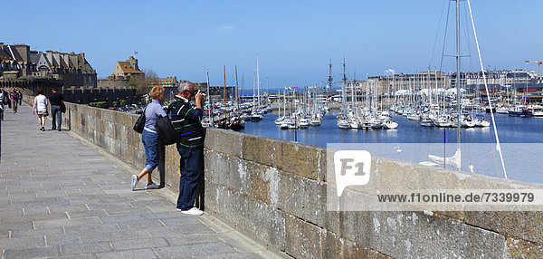 Marina and ramparts  Saint Malo  Ille et Vilaine  Brittany  Bretagne  France  Europe