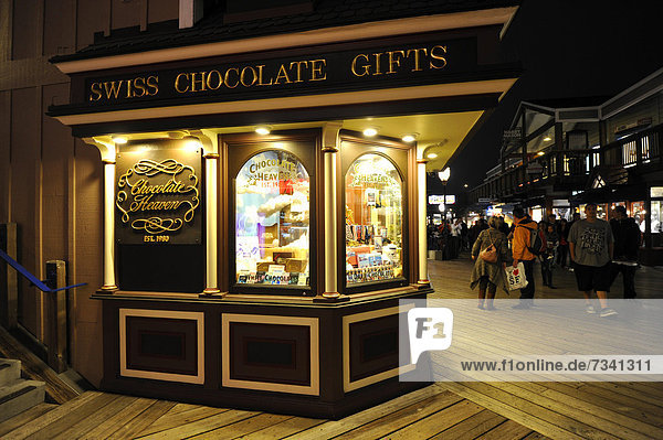 Schokoladegeschäft Chocolate Heaven  Pier 39  Fisherman's Wharf  San Francisco  Kalifornien  Vereinigte Staaten von Amerika  USA  ÖffentlicherGrund