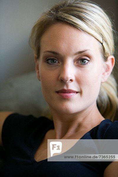 Portrait junger Frau