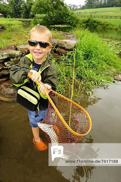 Junge - Person  Menschlicher Vater  angeln  Neuengland  jung