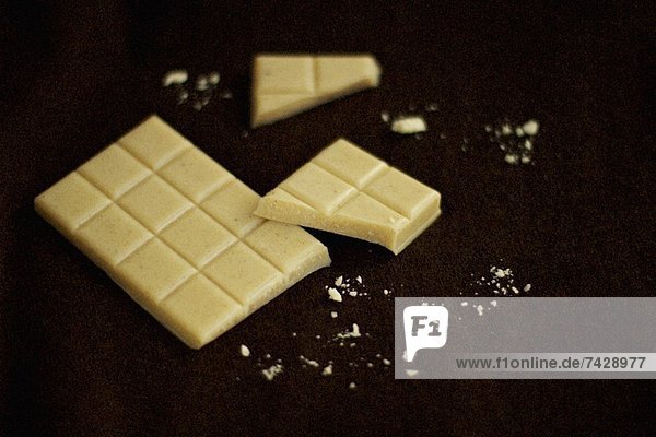 Selbstgemachte  weisse Vanilleschokolade