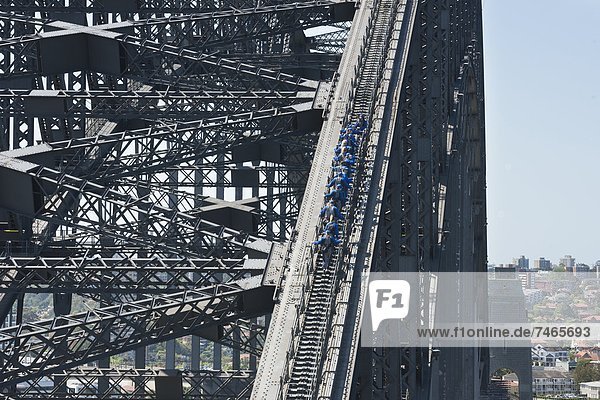 Hafen  Mensch  Menschen  gehen  Brücke  Pazifischer Ozean  Pazifik  Stiller Ozean  Großer Ozean  Australien  New South Wales  Sydney