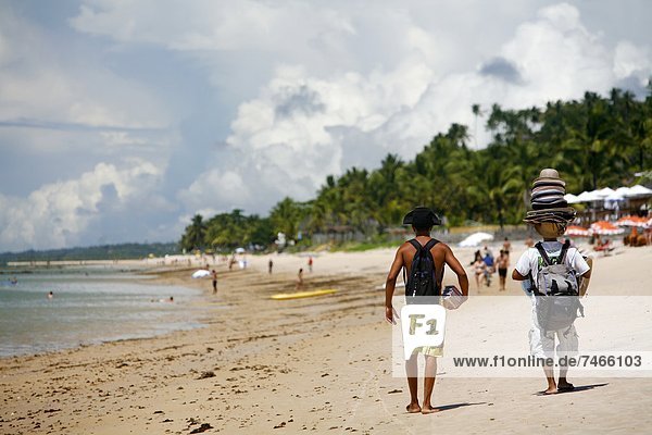 People at Parracho Beach  Arraial d'Ajuda  Bahia  Brazil  South America