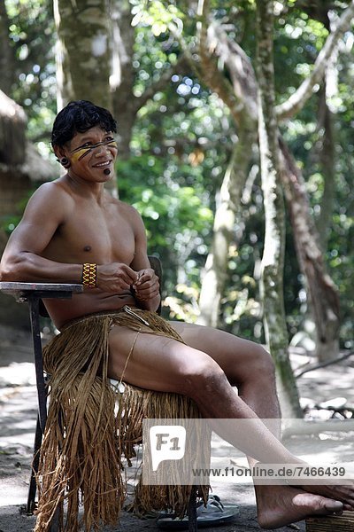 nahe  Portrait  Mann  Indianer  Bahia  Brasilien  Porto  Südamerika