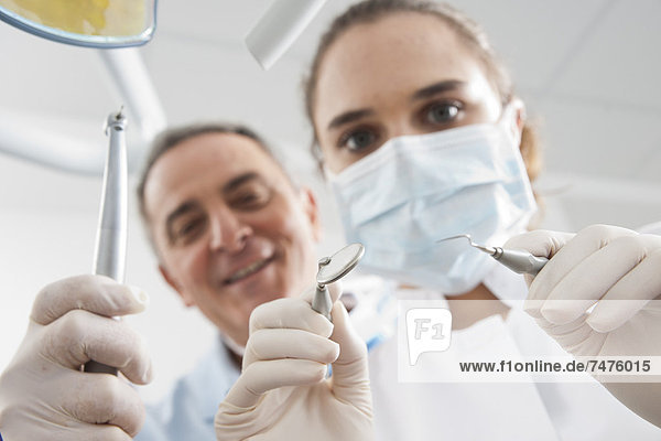hoch  oben  nahe  halten  Büro  Gegenstand  Zahnpflege  Zahnarzt  Hygiene  Deutschland