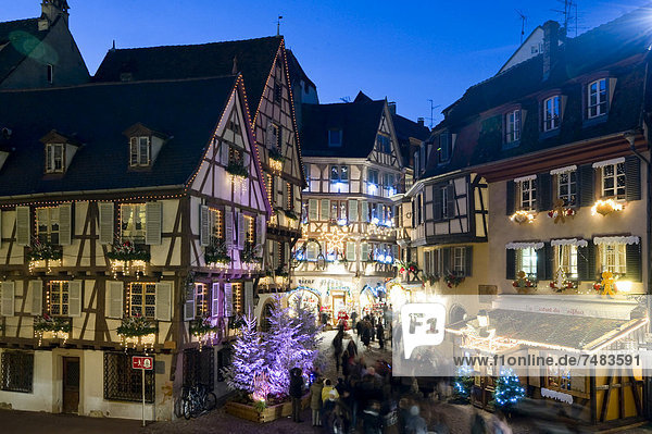 Frankreich Europa Geschichte Weihnachten Dekoration Elsass Colmar Ortsteil