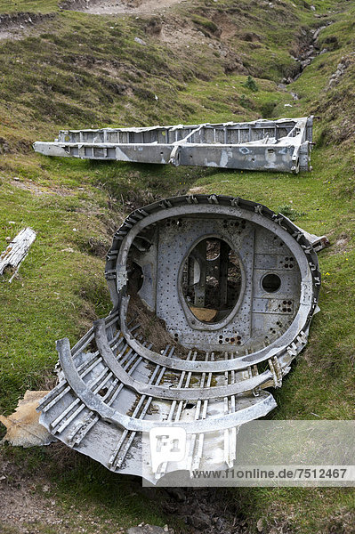 Die Überreste des abgestürzten Flugzeugs Heinkel  Fair Isle  Shetlands  Schottland  Großbritannien  Europa