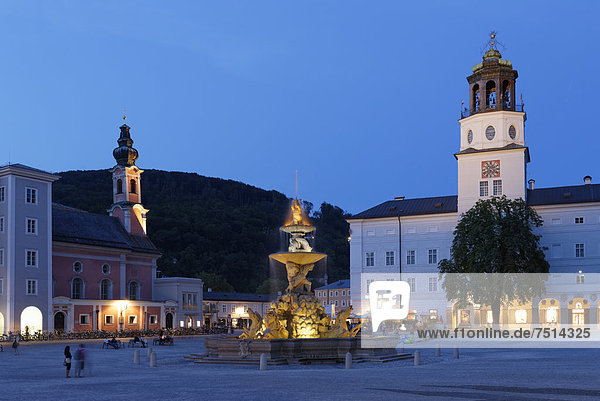 Europa Österreich Glockenspiel Salzburg