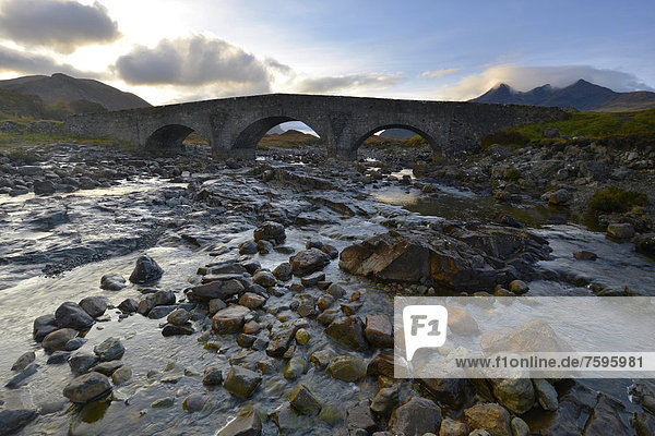 Old stone bridge in front of the Black Cullins Mountains  Sligachan  Isle of Skye  Scotland  United Kingdom  Europe