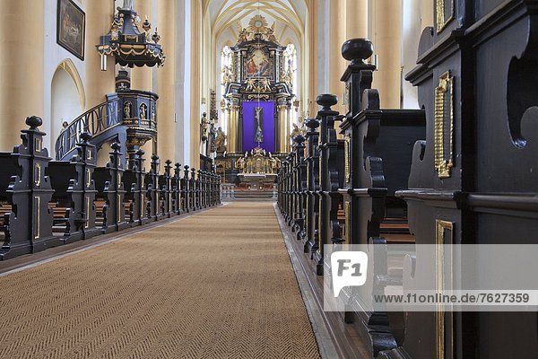 Innenaufnahme der Pfarrkirche St. Veit  Iphofen  Bayern  Deutschland