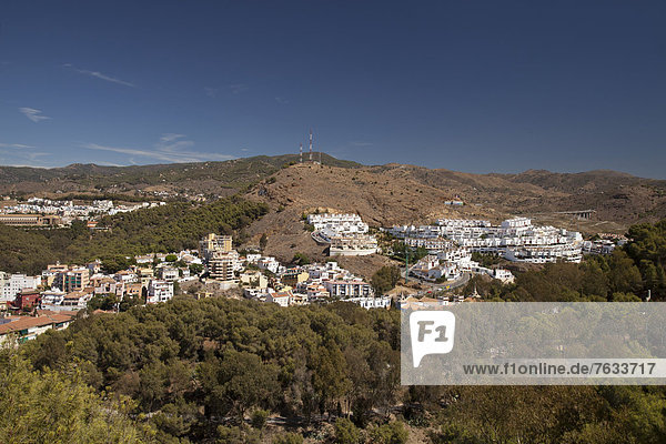 Europa Berg Landschaft Gebäude Entwicklung weiß Ansicht Andalusien Spanien