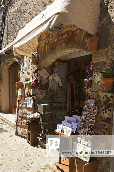 Außenaufnahme  beladen  Europa  Tag  Handel  niemand  kaufen  Laden  Souvenir  Mallorca  Balearen  Balearische Inseln  Business  Spanien  Valldemossa