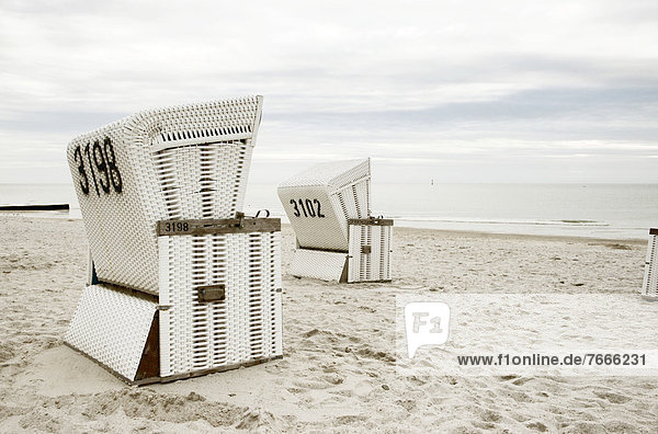 Strandkörbe am Strand von Westerland auf Sylt