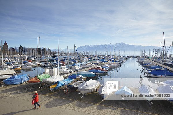 Ouchy harbour  Lausanne  Vaud  Switzerland  Europe