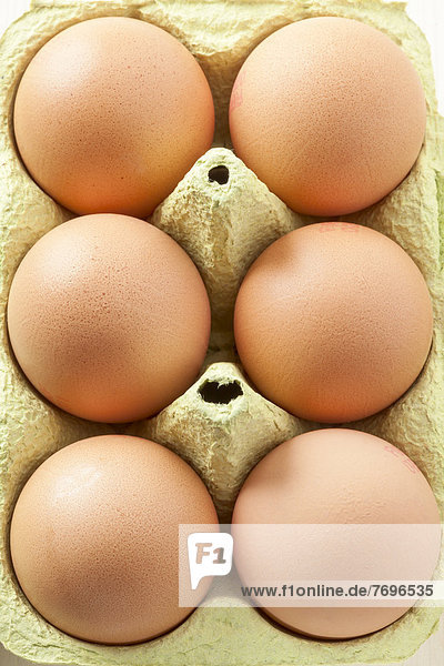 Eier im Eierkarton