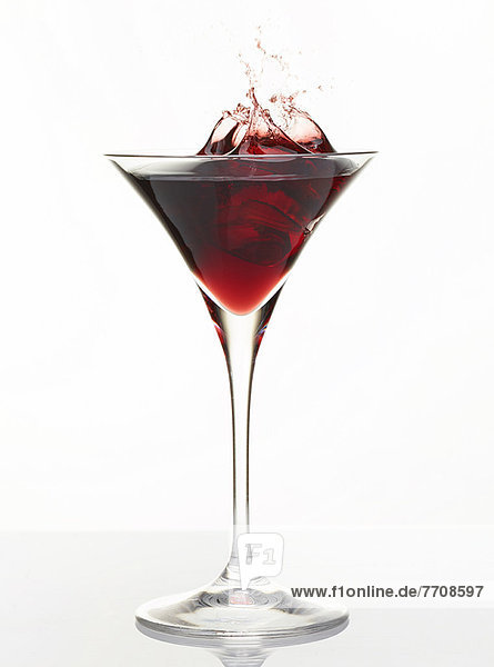 Cocktailspritzen im Glas