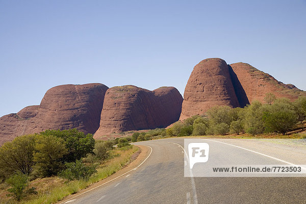 Felsbrocken  Olgas  Kata Tjuta  Anordnung  groß  großes  großer  große  großen  Gewölbe  Australien  Northern Territory
